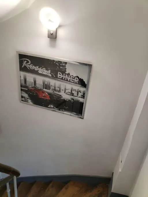 Studio Rue De La Sante Paris France